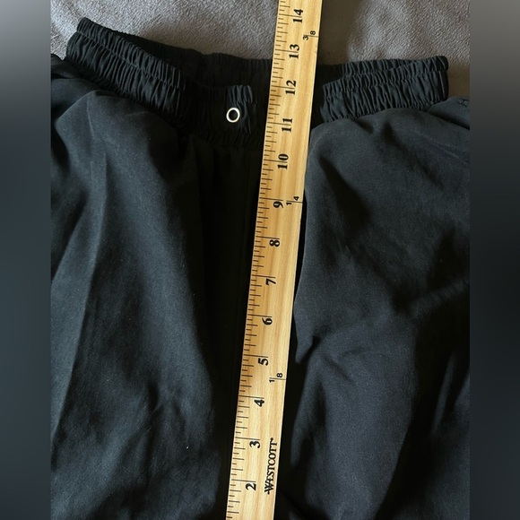 Pretty Little Thing Black Lightweight Pants US 2 Neutral Elastic Waist Trousers - Picture 9 of 10